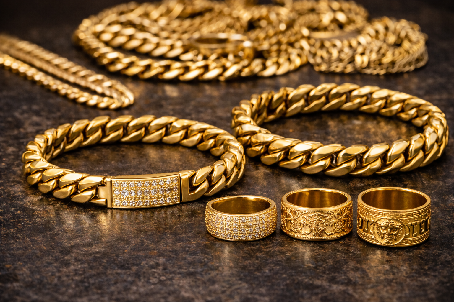 Jewelry and gold for cash